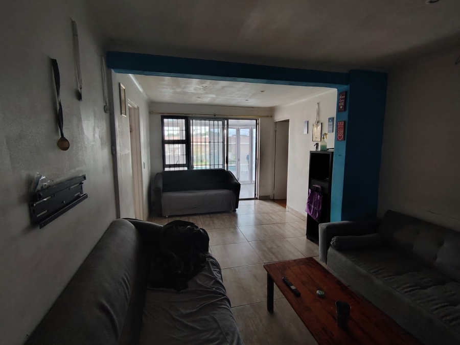 4 Bedroom Property for Sale in Weltevreden Valley Western Cape